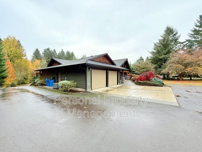 Building Photo - 16205 NE Leaper Rd