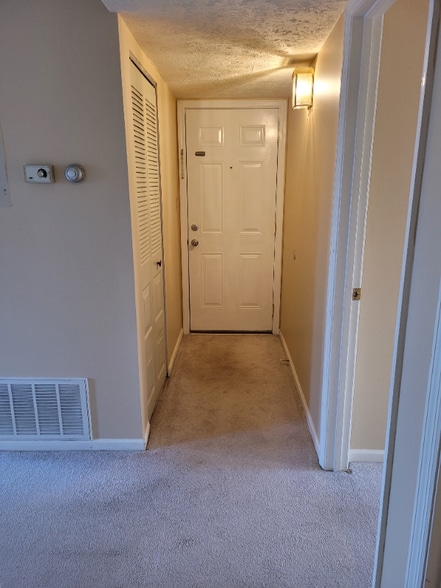 Building Photo - 1310 Louisville Rd