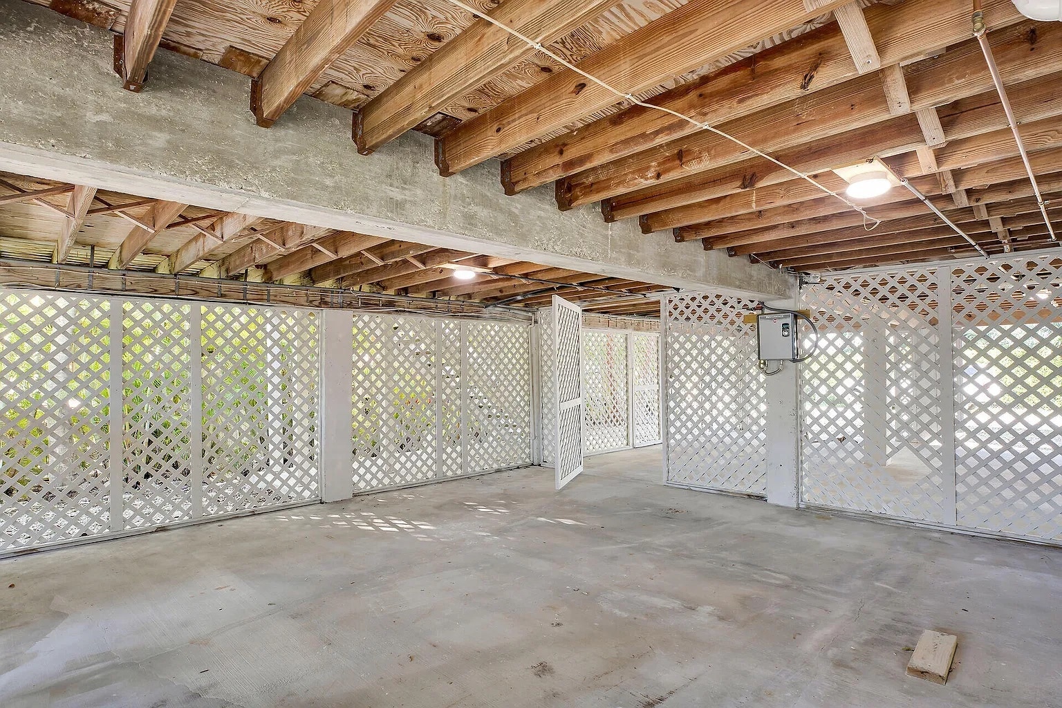 Building Photo - 29172 Rose Dr