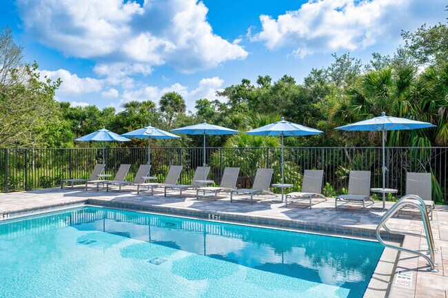 Building Photo - 7648 SW Lucy Ln