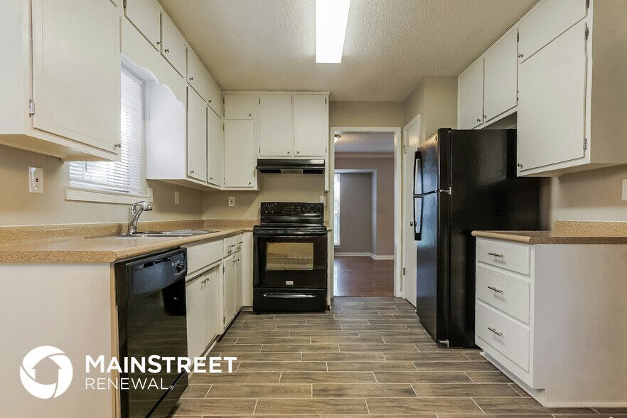 Building Photo - 1299 Glenridge Ln