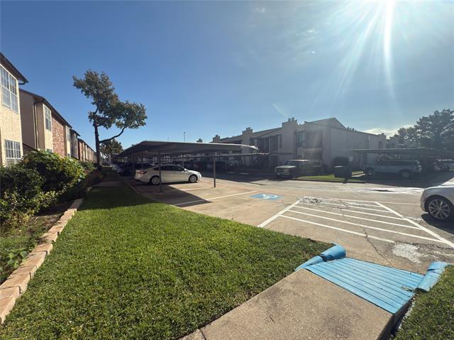 Building Photo - 12480 Abrams Rd