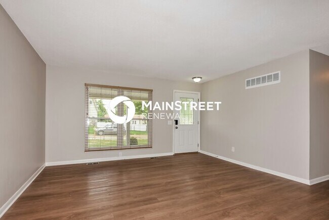 Building Photo - 3 Bedroom Pet-Friendly Home in ST PETERS, MO with Main Street Renewal