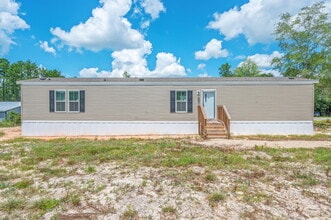 Building Photo - 126 Pansy Ln