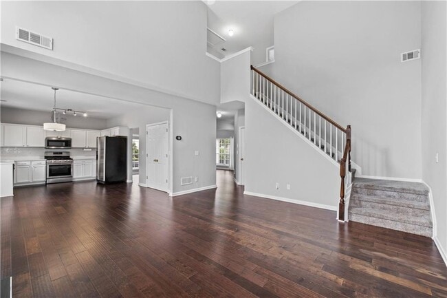Building Photo - 4419 Silver Ridge Way SW