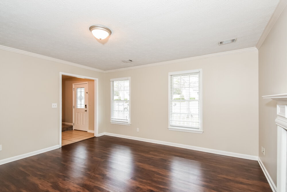 Building Photo - 1150 Burning Bush Dr