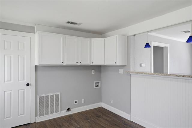 Building Photo - 308 Lamm St