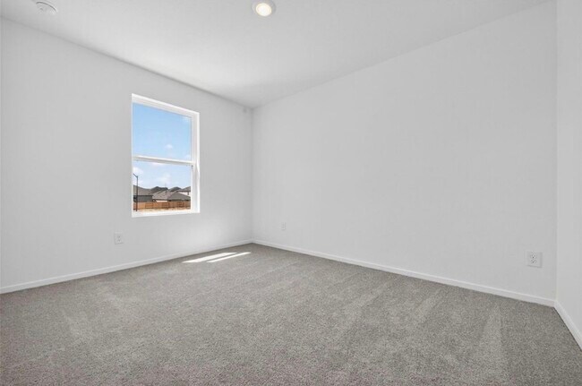 Building Photo - 16722 Spotted Oak Dr