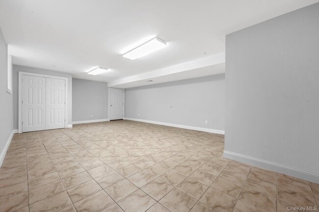 Building Photo - 69 Ellsworth Ave