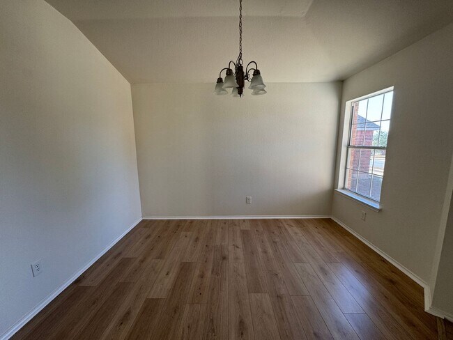 Building Photo - 4-Bedroom House for Rent in Killeen *Save $100/Month!*
