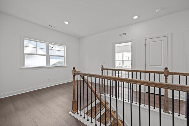 Building Photo - Brand-New 5BR/4BA in Knightdale’s Stoneriver – Luxury Living with 3-Car Garage