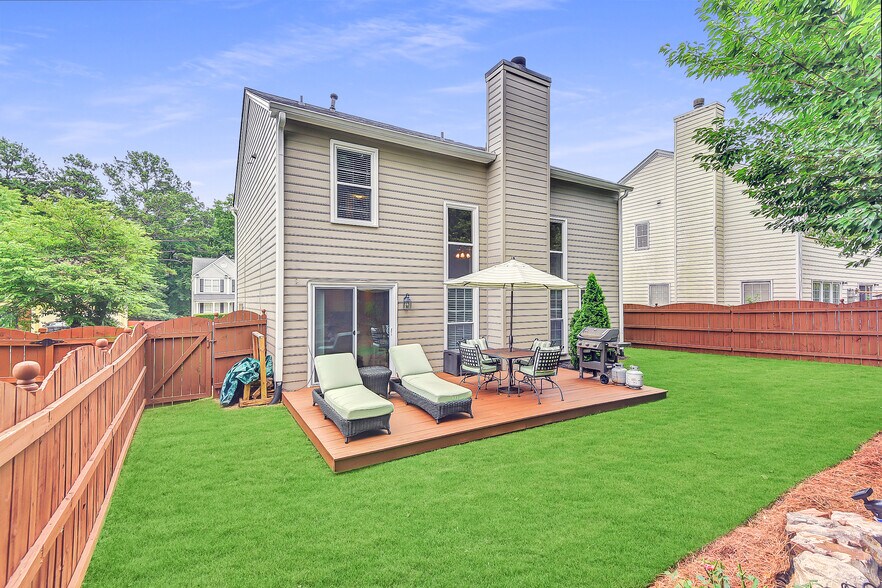 Building Photo - 6165 Pattingham Dr