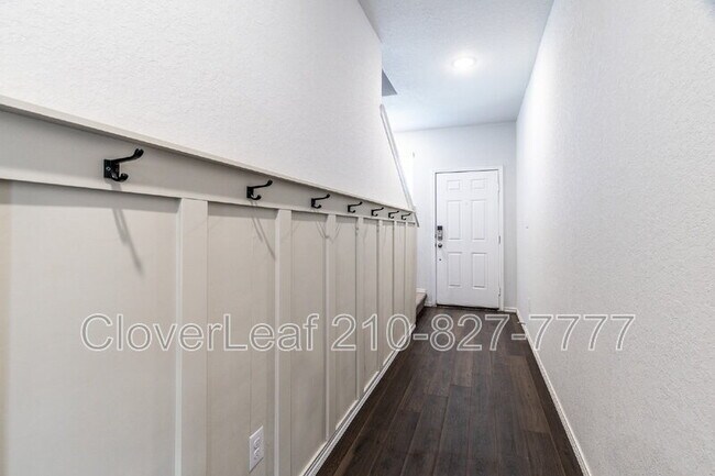 Building Photo - 13151 Bay Pt Wy