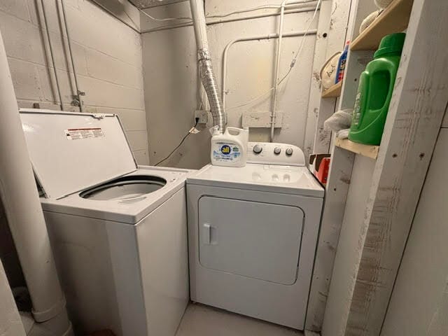 Building Photo - 504 Timber Ln