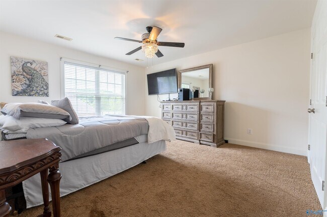 Building Photo - 3187 Mallard Point Dr SE