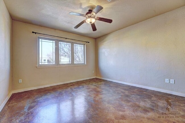 Building Photo - 1304 Monument Ct
