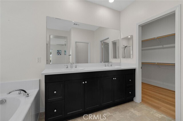 Building Photo - 8744 Festival St