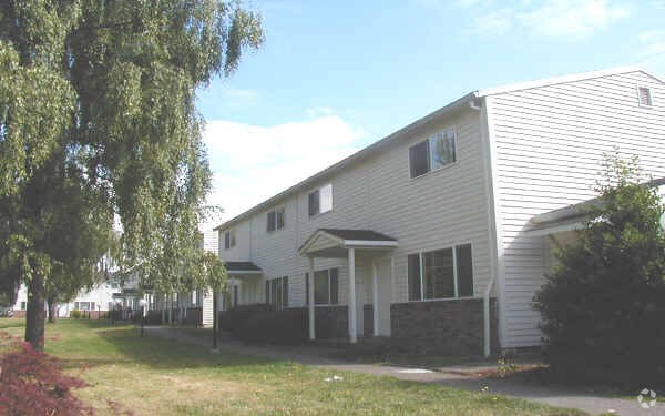 Building Photo - The Carlin Rose Apartments
