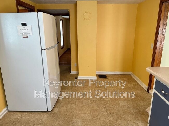 Building Photo - 3922 Churchville Ave