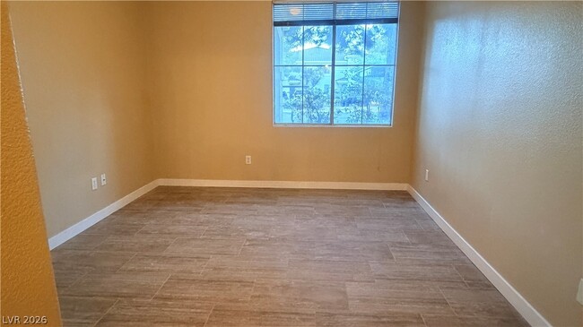 Building Photo - 9050 W Warm Springs Rd