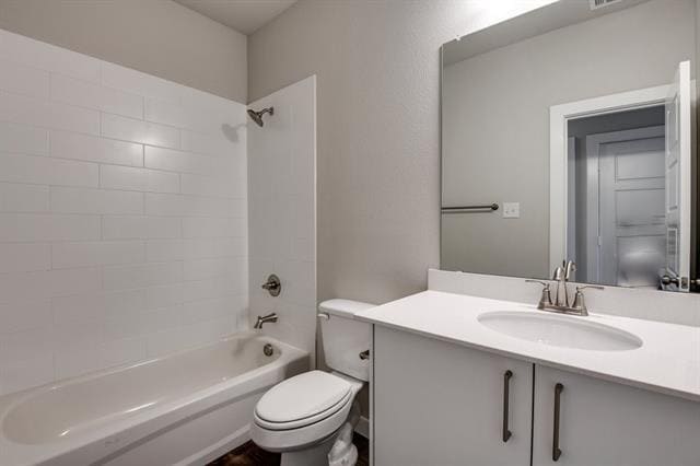 Building Photo - 748 Wheatfield Dr