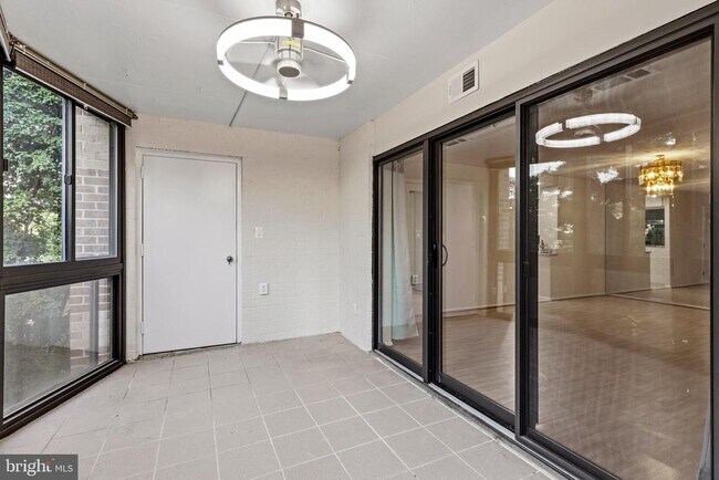 Building Photo - 8360 Greensboro Dr