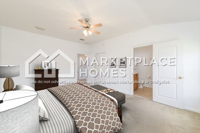 Building Photo - 1431 Biscayne Bay Dr