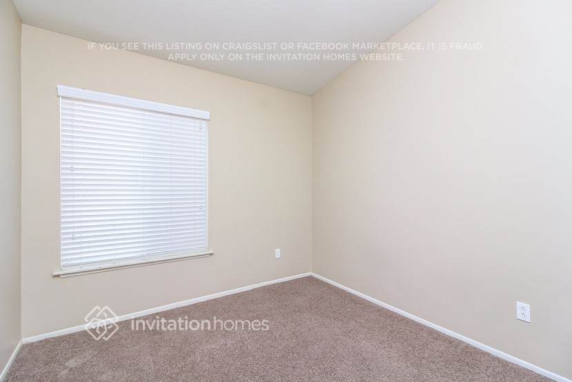 Building Photo - 25762 Fir Ave