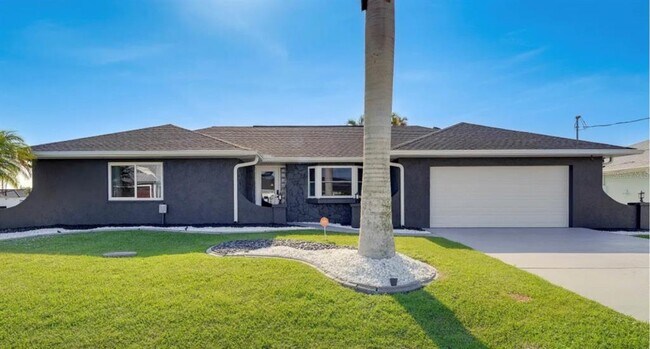 Building Photo - 5202 Forbes Terrace