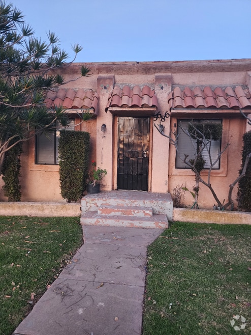 Building Photo - 5686 Olive Ave