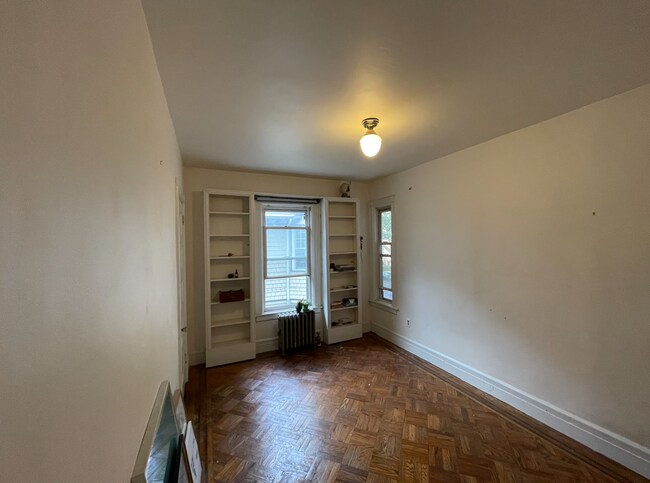 Bedroom 1 - 428 E 18th St