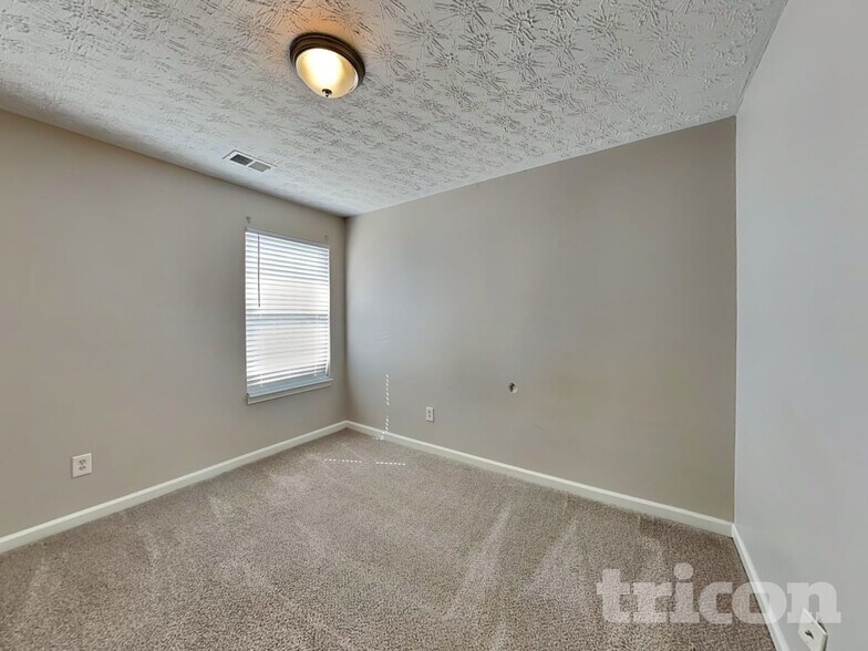 Building Photo - 629 Aspen Brook Dr