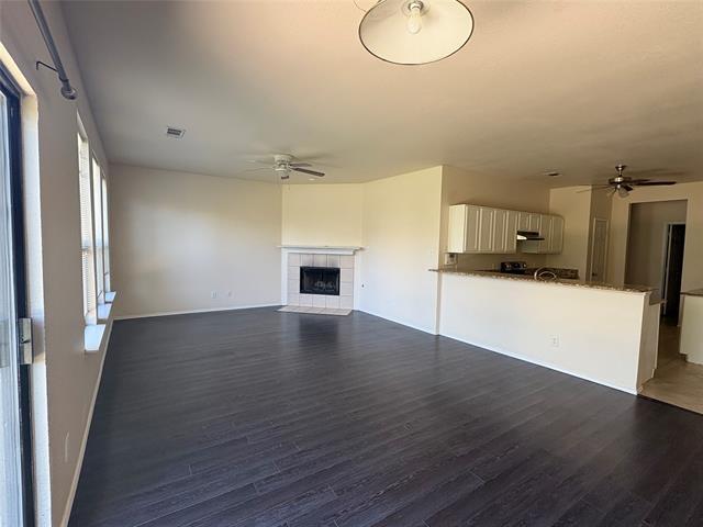 Building Photo - 2821 Hilcroft Ave