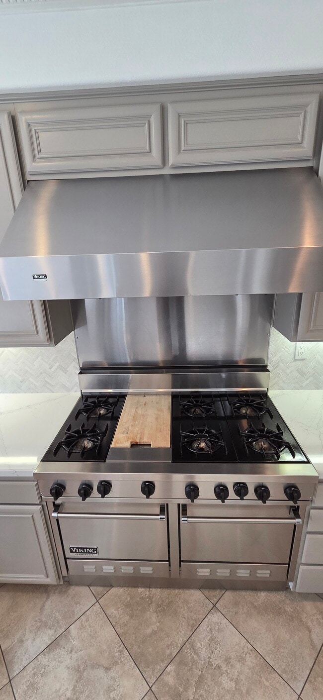 Building Photo - 22615 Summerfield