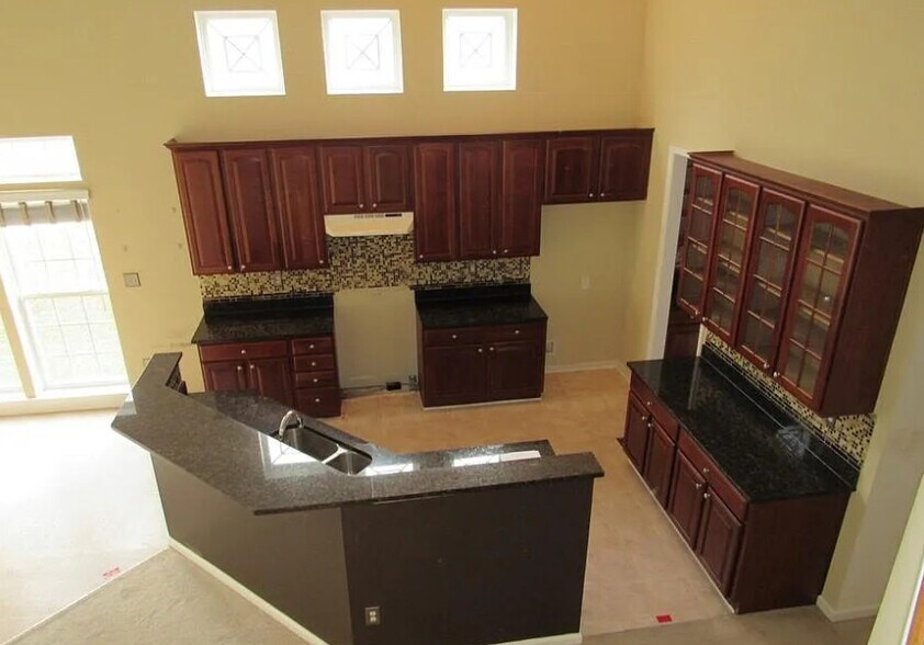 Building Photo - 318 Victory Gallop Ct