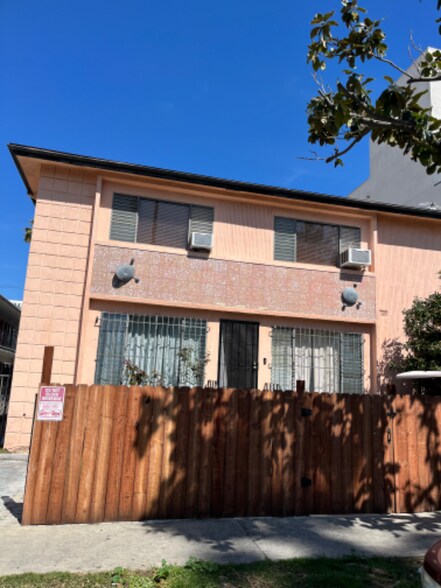 Primary Photo - 5743 La Mirada Ave