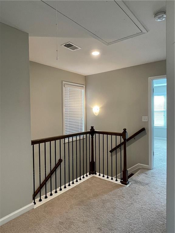 Building Photo - 581 Sunset Park Dr