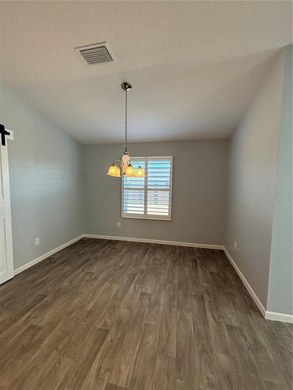 Building Photo - 3319 Rohan Rd