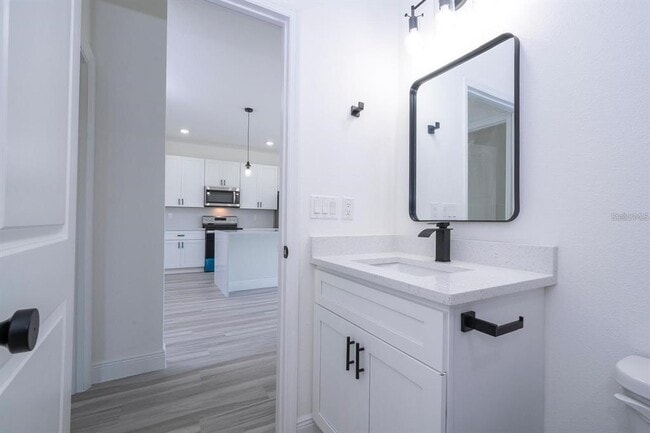 Building Photo - 3211 SW 128th Street Rd