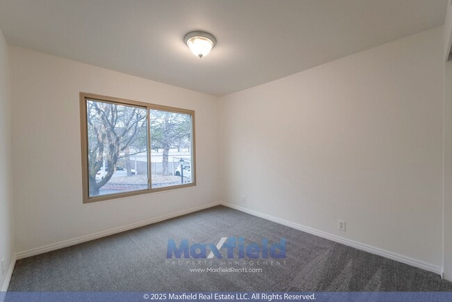 Building Photo - LEASE SPECIAL!! - 2 BD 2BA Condo - Midvale / Fort Union