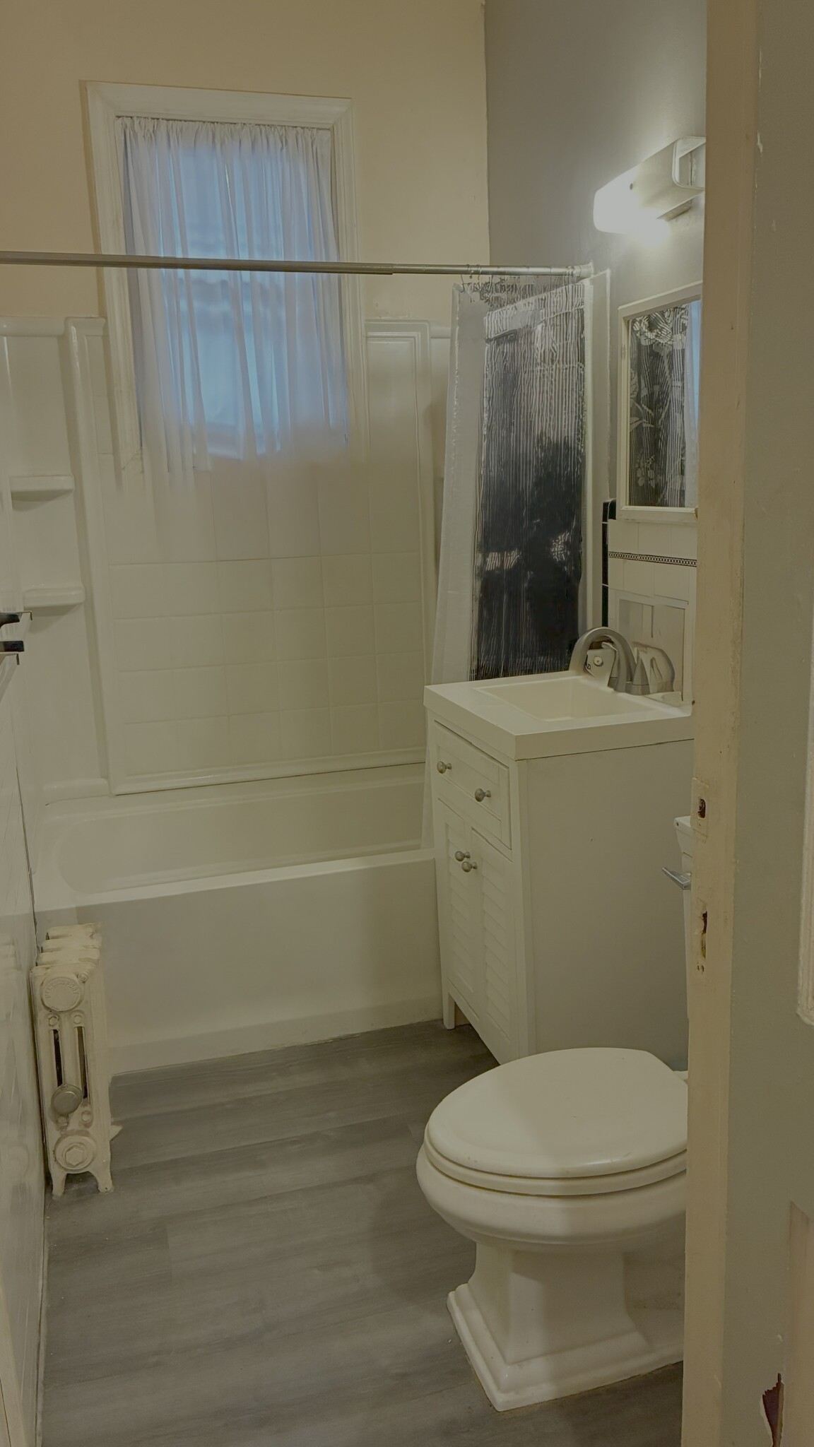 Building Photo - 100 Van Buskirk Rd