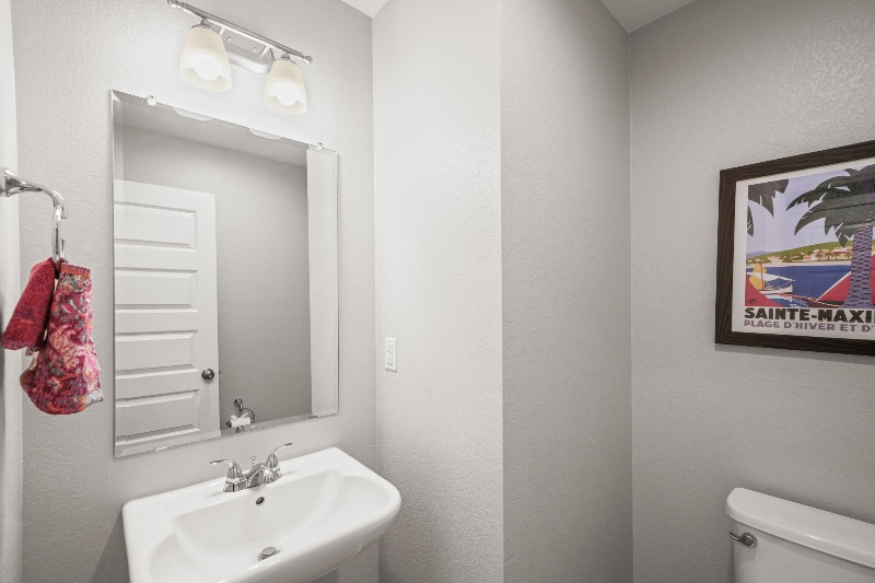 Building Photo - 11185 E 25th Ave