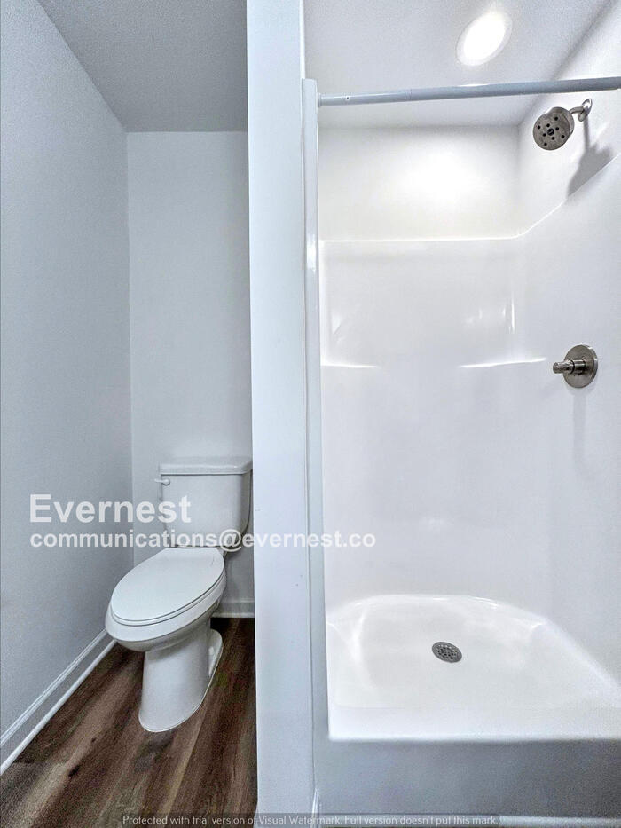 Building Photo - 1221 Marble St