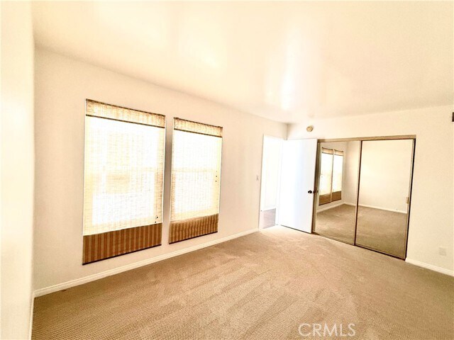 Building Photo - 11738 Moorpark St