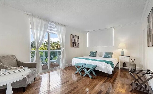 Building Photo - 3901 S Ocean Dr