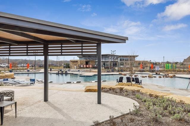 Building Photo - 812 Llano Falls Dr