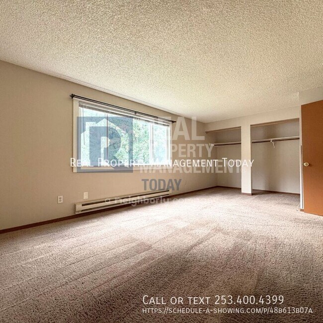 Building Photo - 6115 Glen Mary Ln SE