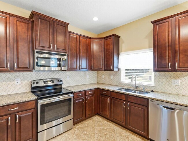 Building Photo - 2499 Calvano Dr