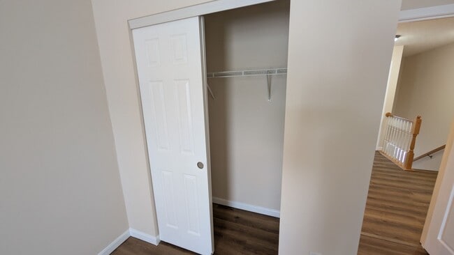 Building Photo - 4BR/2.5BA Middletown Home - Study with French Doors - Pond View