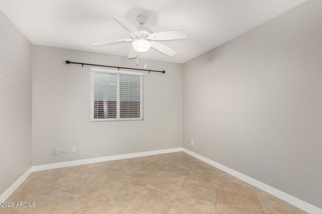 Building Photo - 4503 W Loma Ln